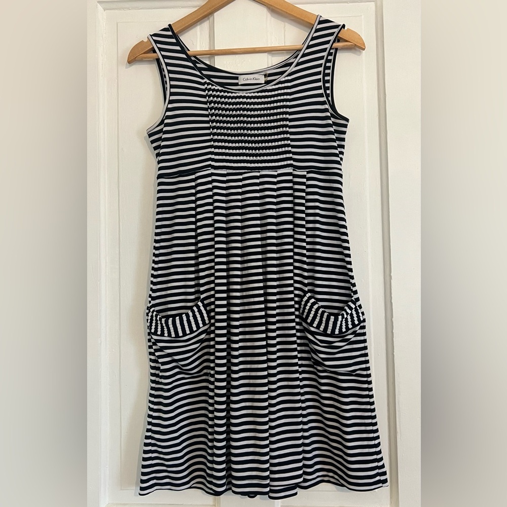 Calvin Klein Navy White Striped Dress Size 4 Nautical Parisian Chic